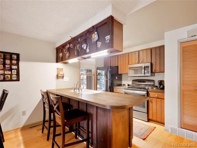 1461 Main Street