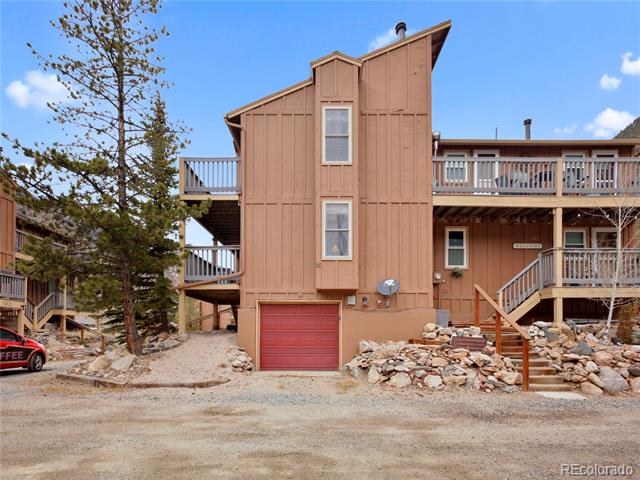 1461 Main Street
