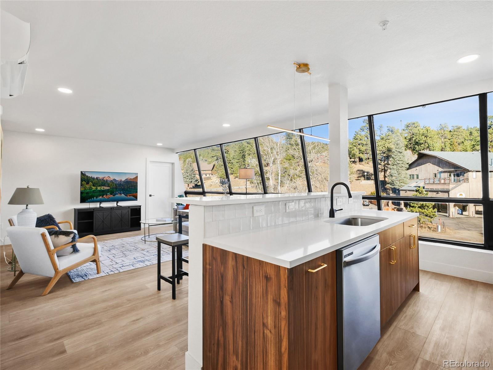 27972 Meadow Drive Unit: 220