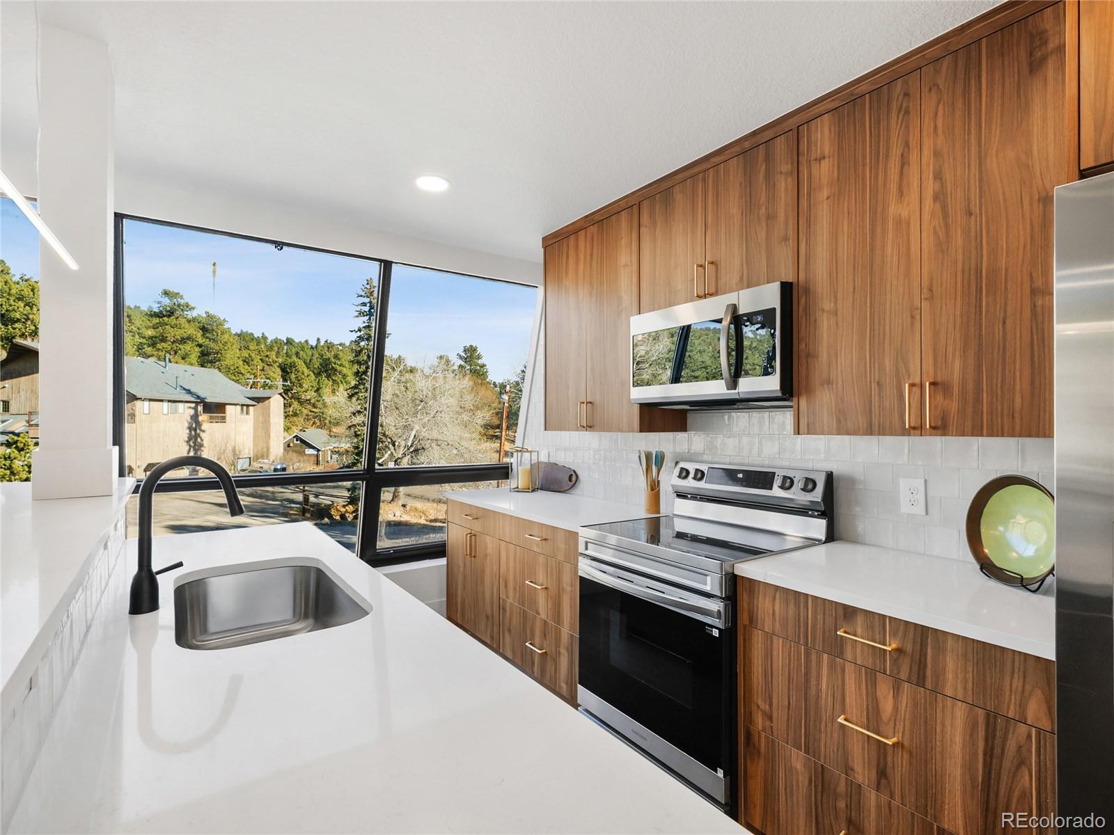 27972 Meadow Drive Unit: 220