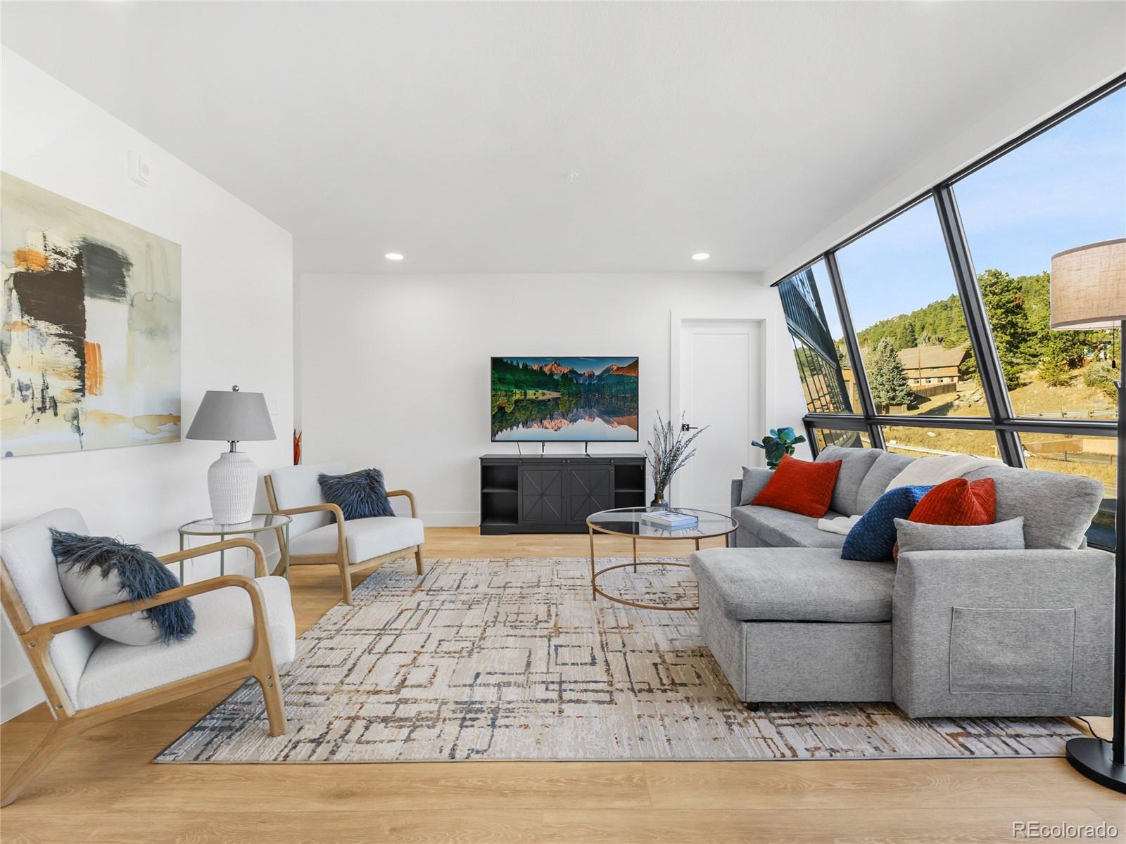 27972 Meadow Drive Unit: 220