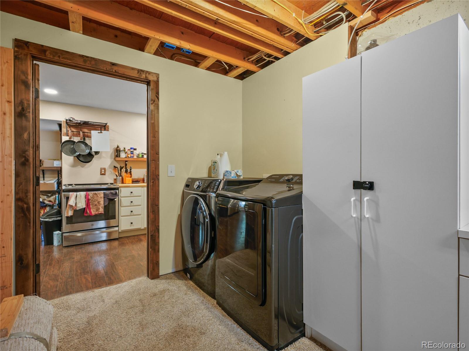 1044 S Grapevine Road