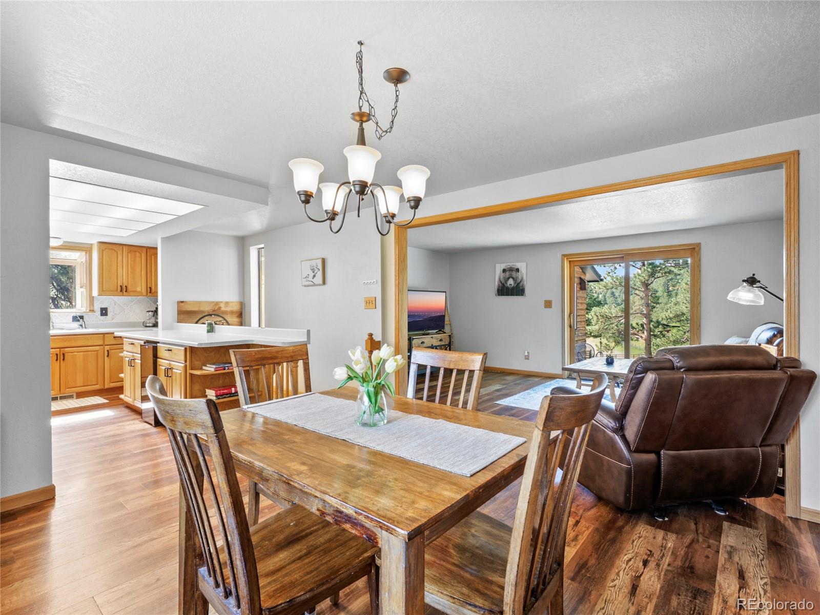 1044 S Grapevine Road