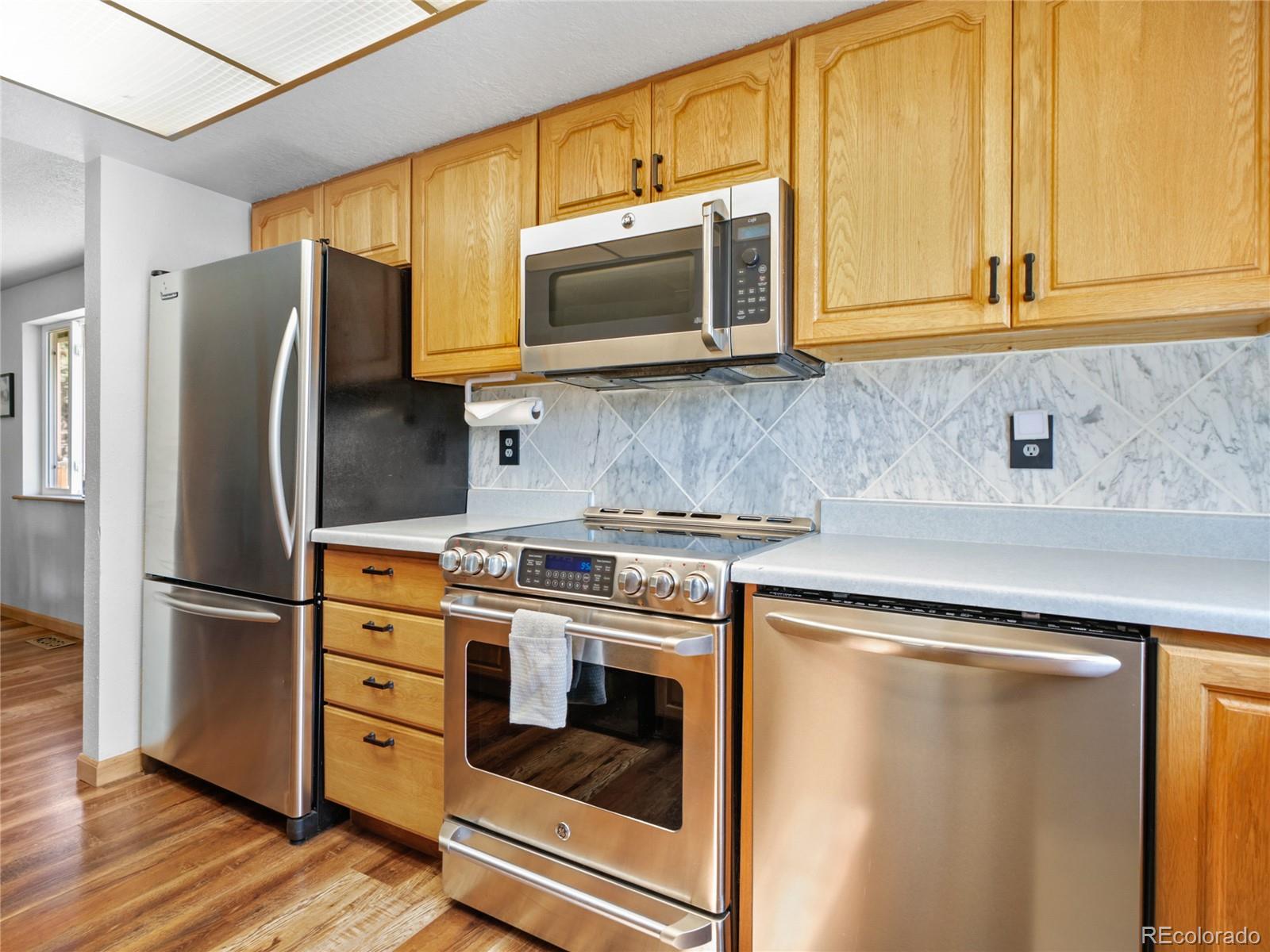 1044 S Grapevine Road