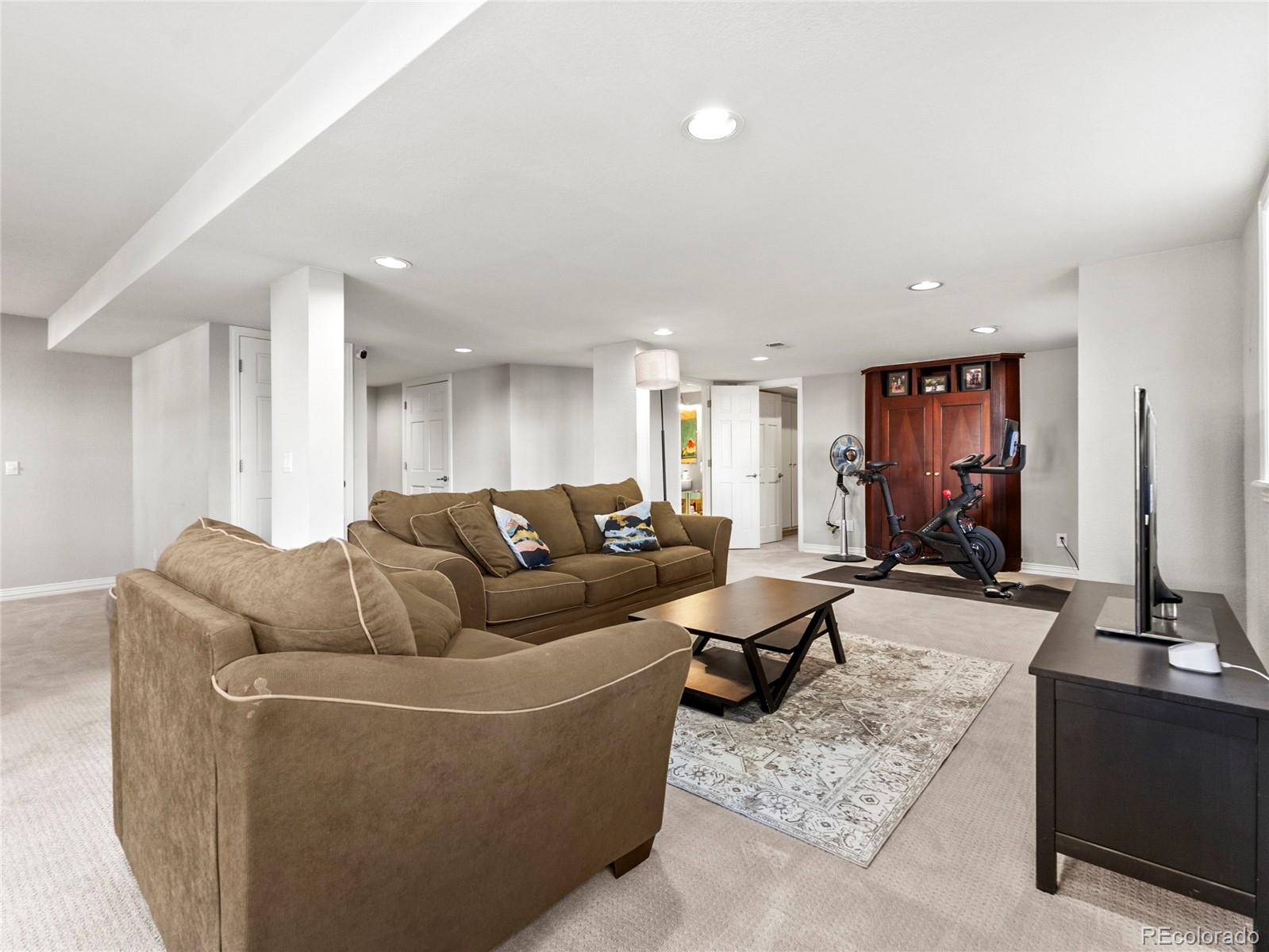 126 Mc Intyre Circle