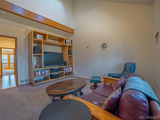 13589 Callae Court