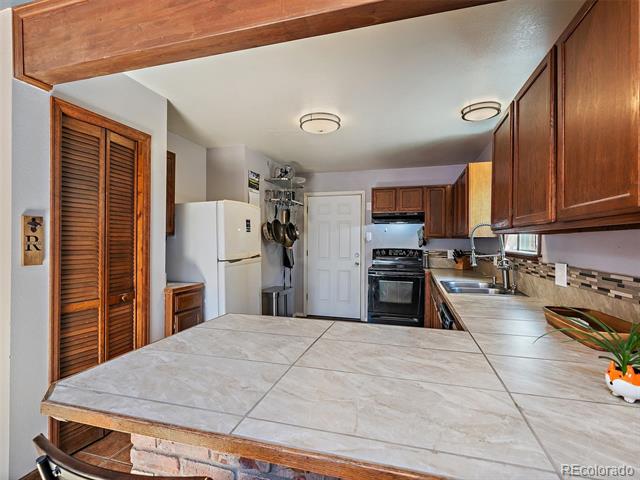 10852 Conifer Mountain Road