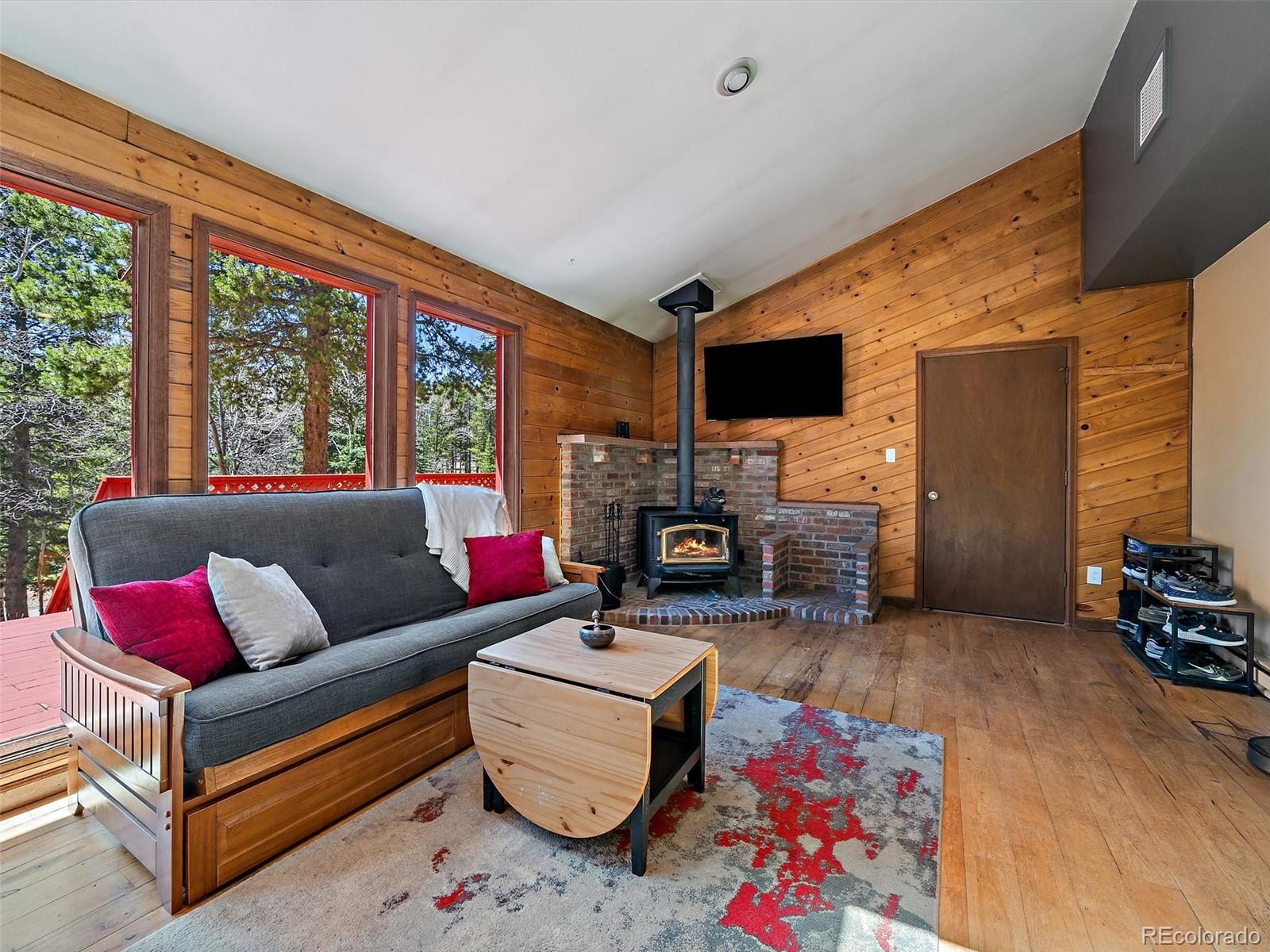 10852 Conifer Mountain Road