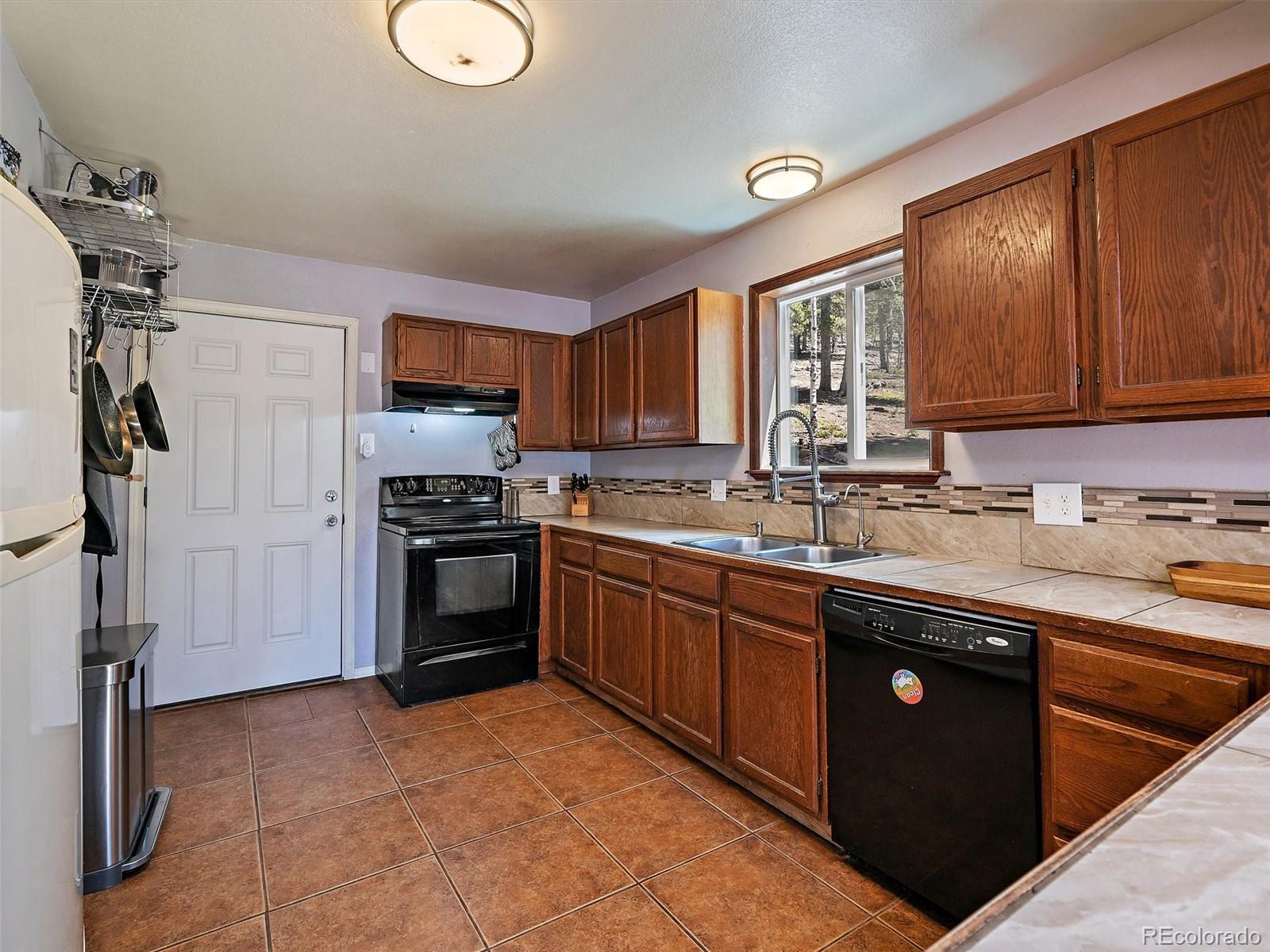 10852 Conifer Mountain Road