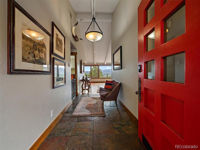 3783 Summit Lane