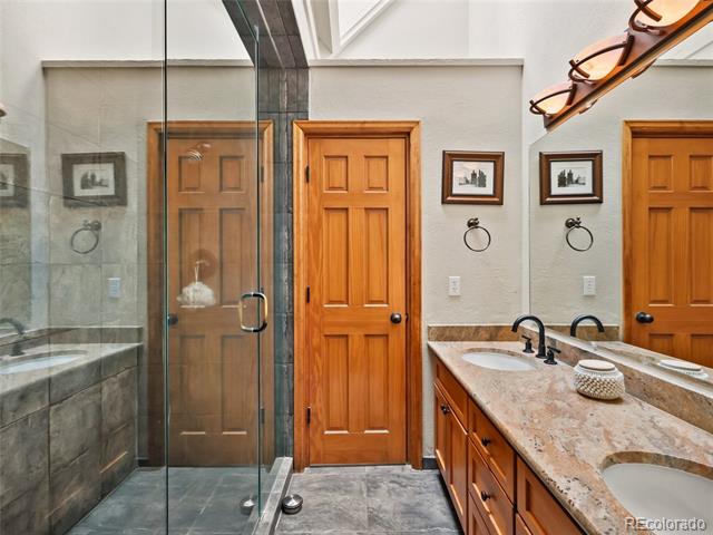 33992 Meadow Mountain Road