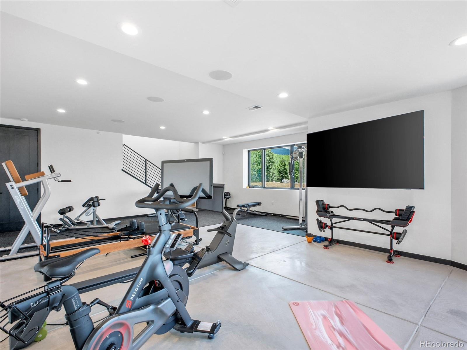 34089 Woodland Drive