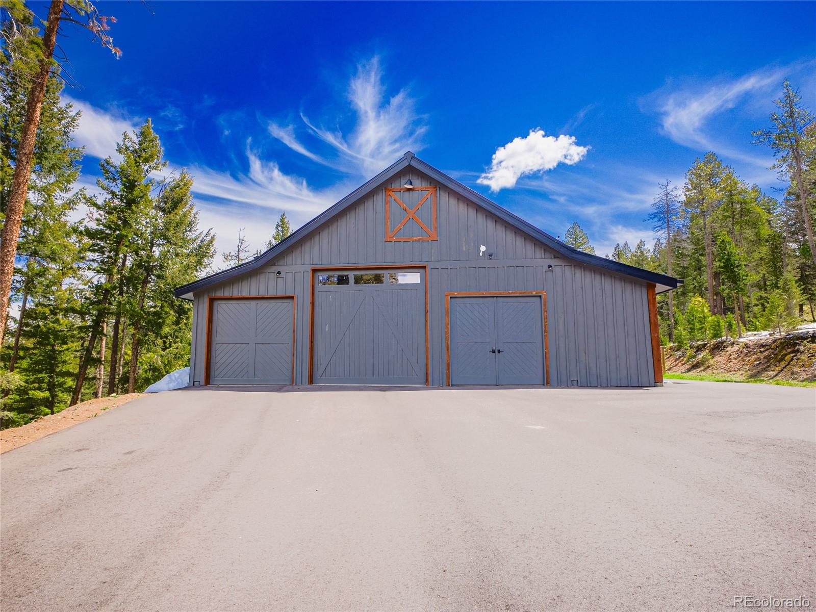 34089 Woodland Drive