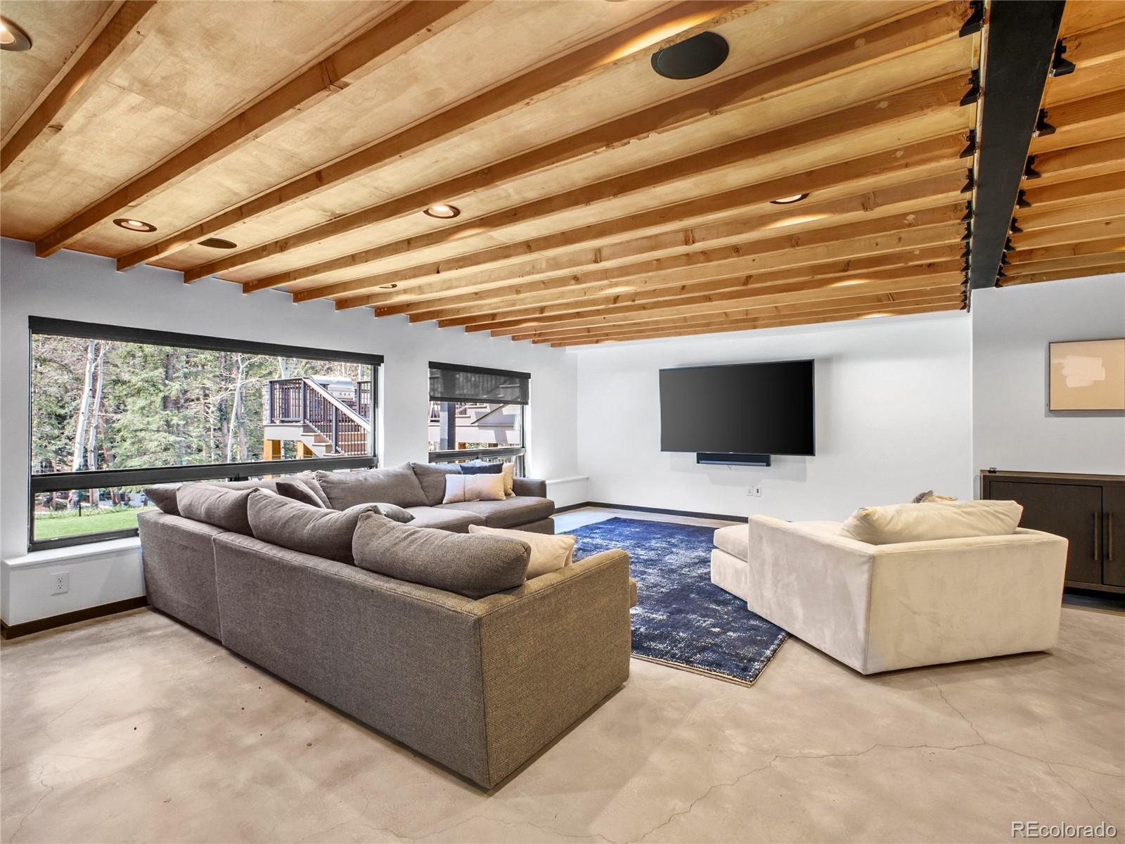 34089 Woodland Drive
