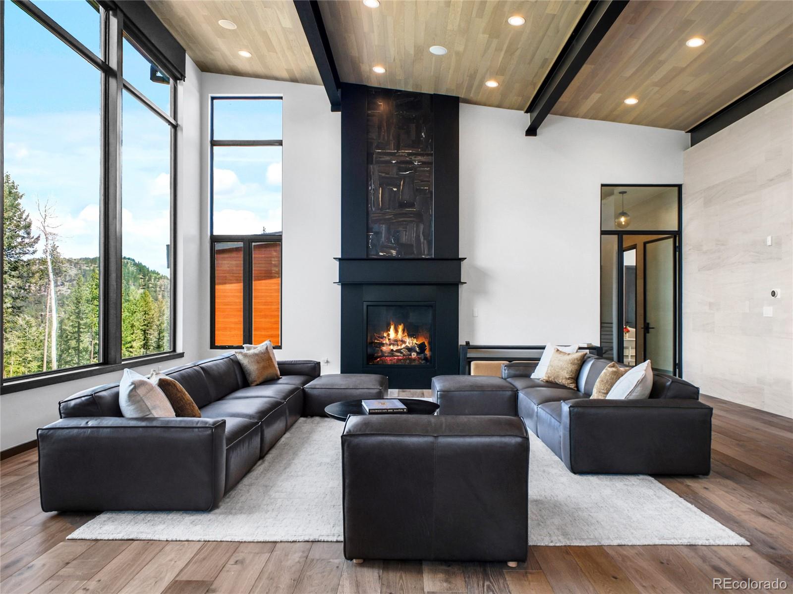34089 Woodland Drive