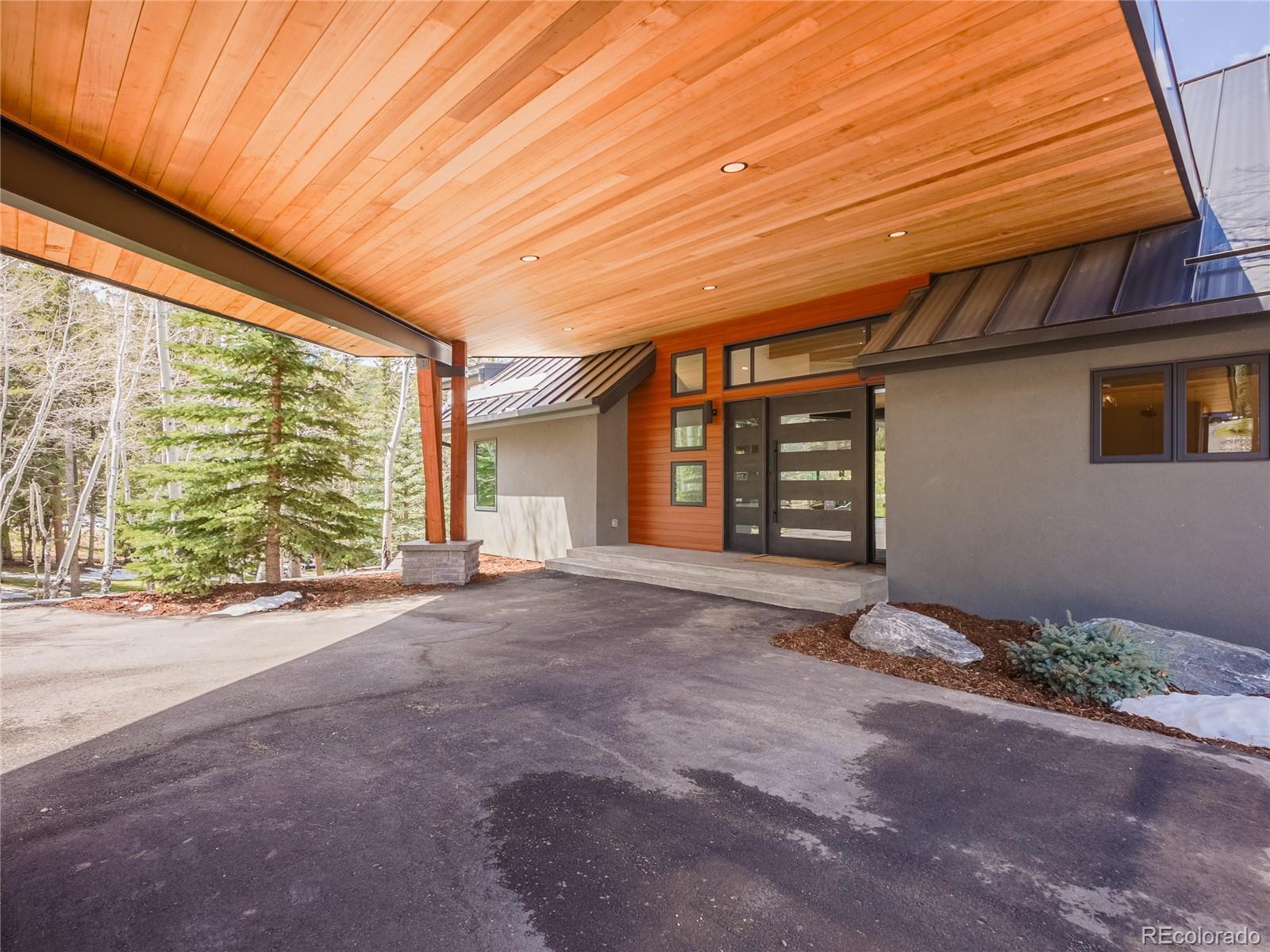 34089 Woodland Drive