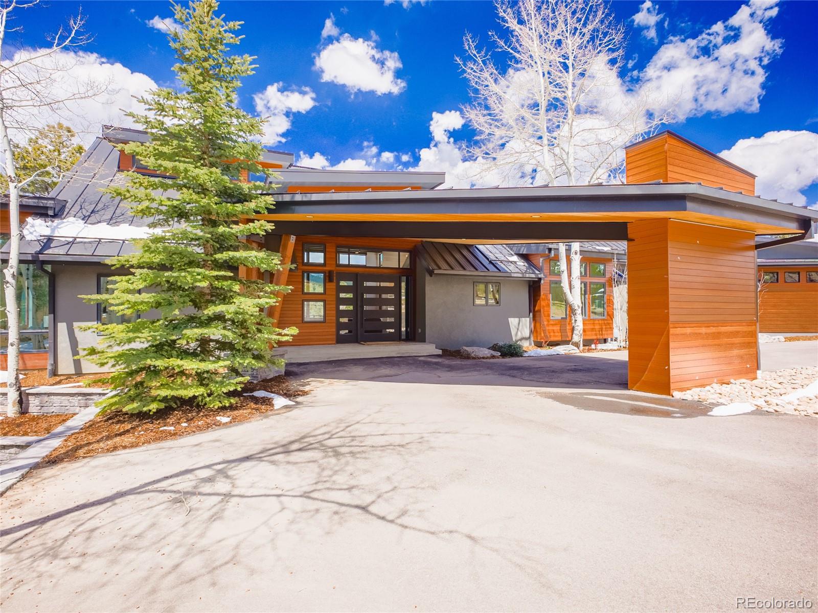 34089 Woodland Drive