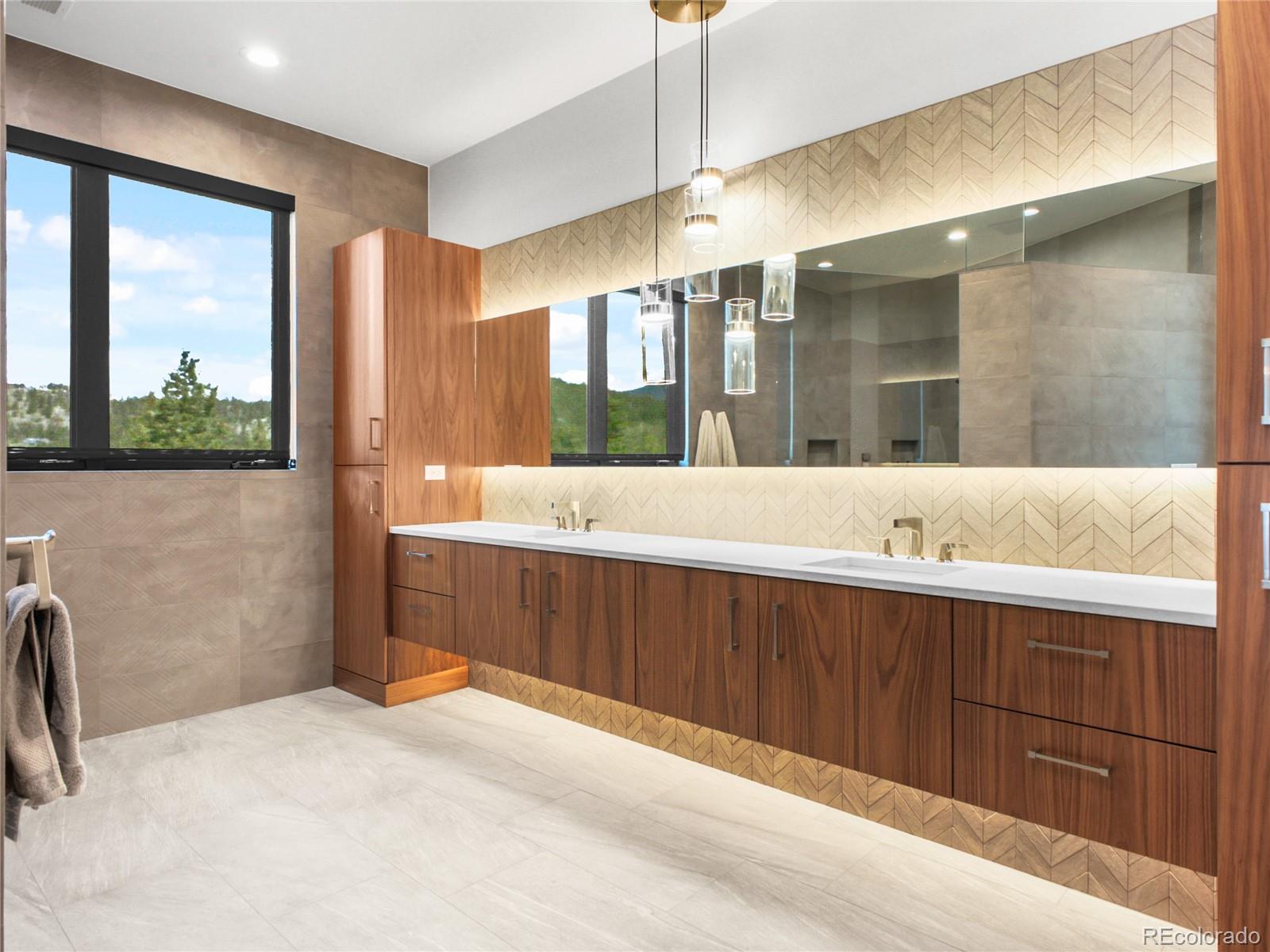 34089 Woodland Drive