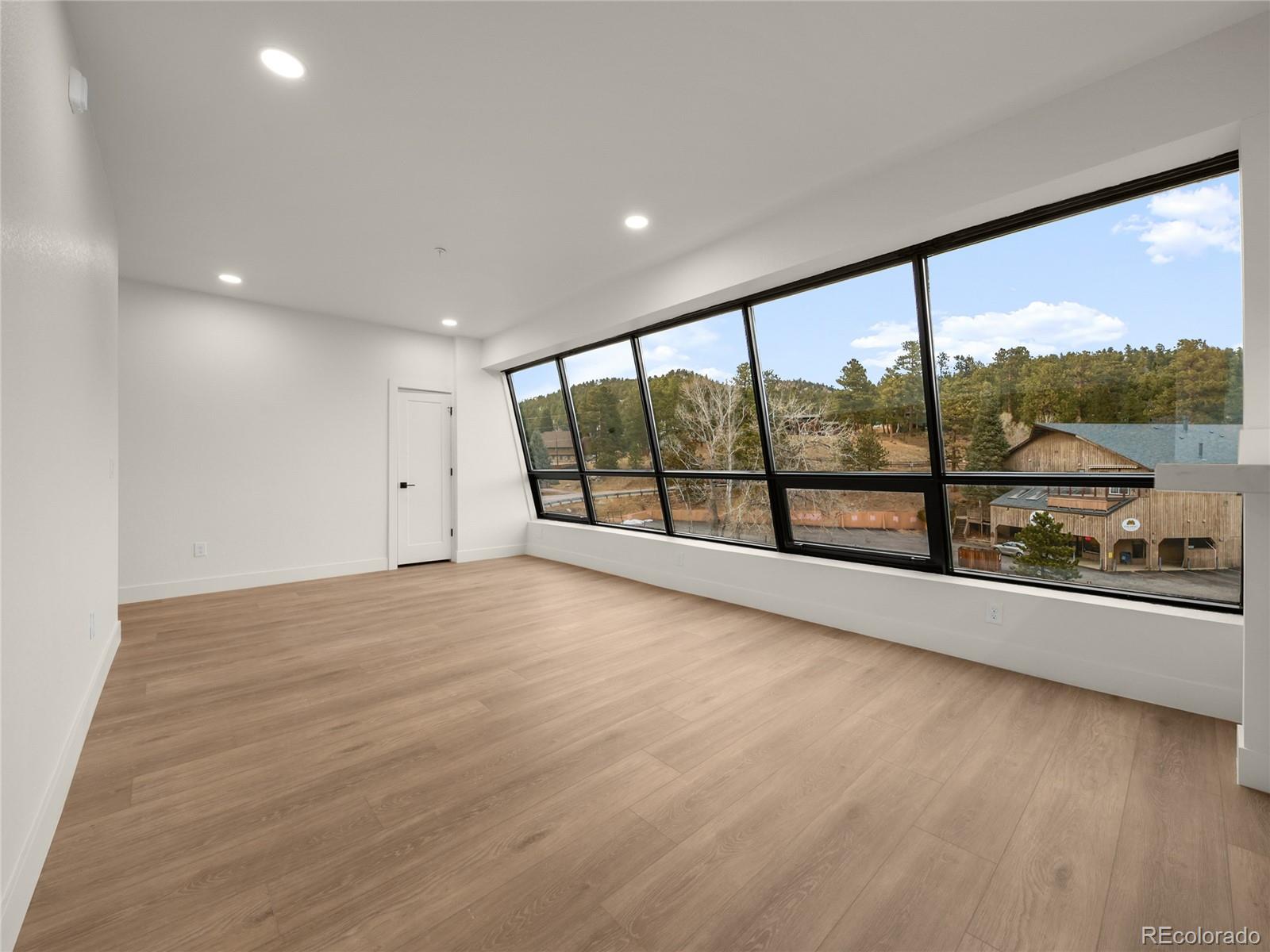 27972 Meadow Drive Unit: 320