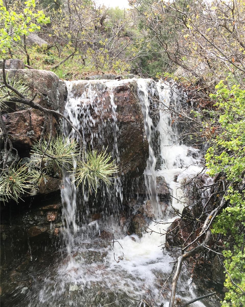 5162 Raven Gulch Road