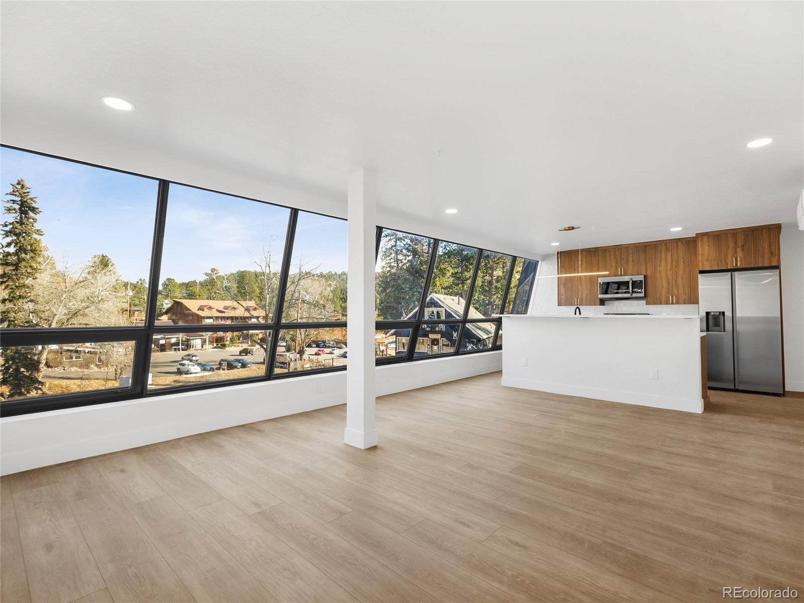 27972 Meadow Drive Unit: 210