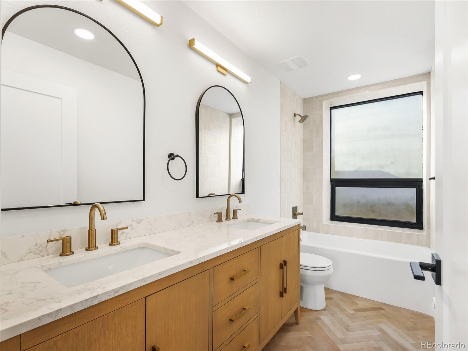 27972 Meadow Drive Unit: 210