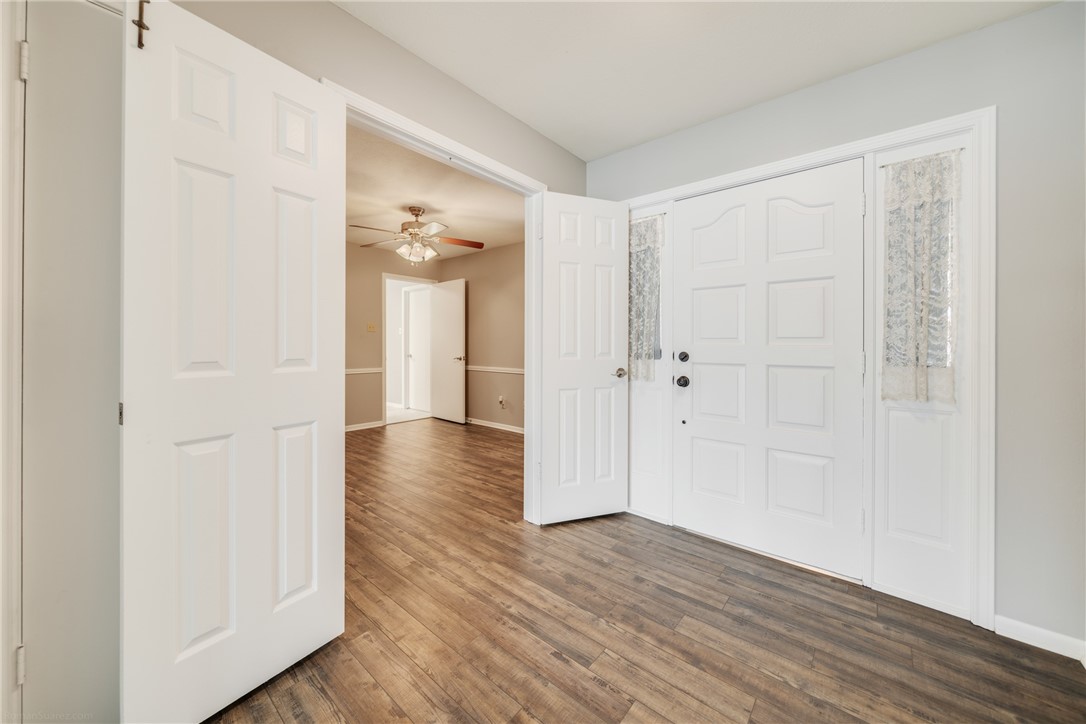 13713 Eaglesnest Bay Dr