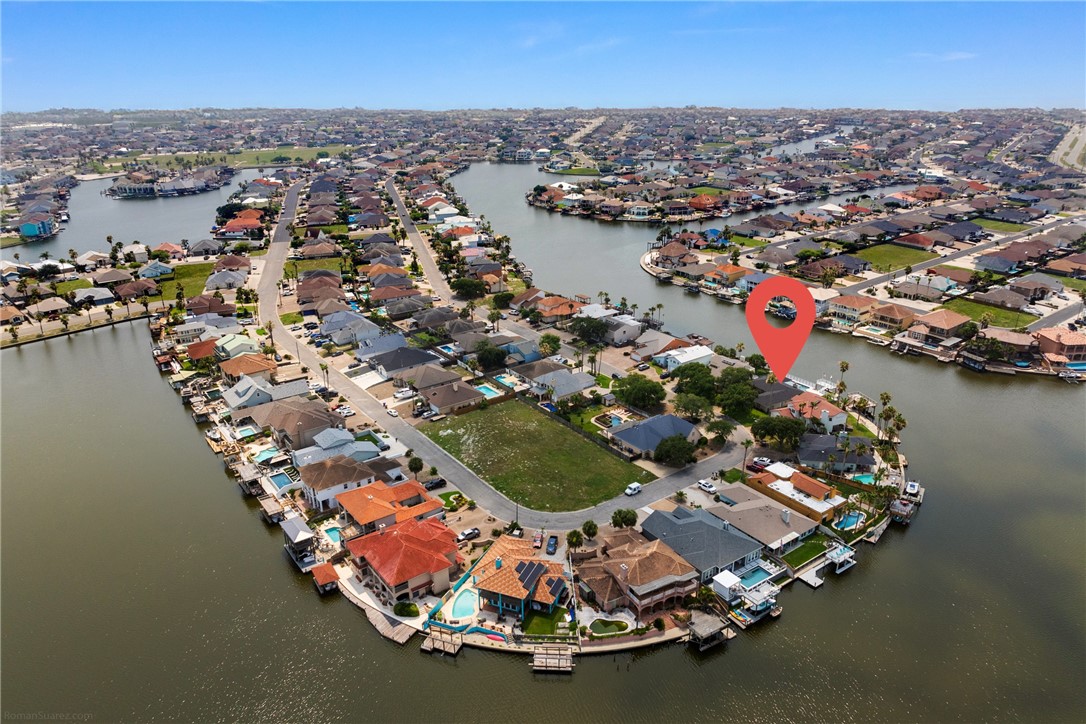 13713 Eaglesnest Bay Dr