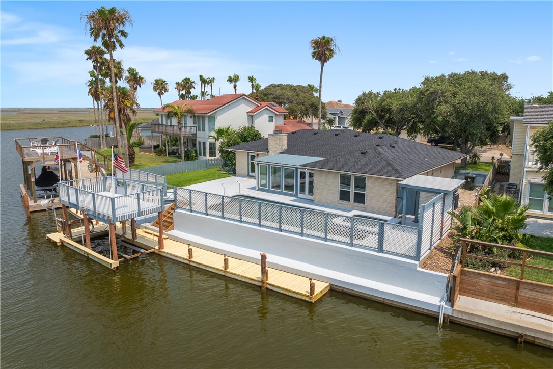 13713 Eaglesnest Bay Dr