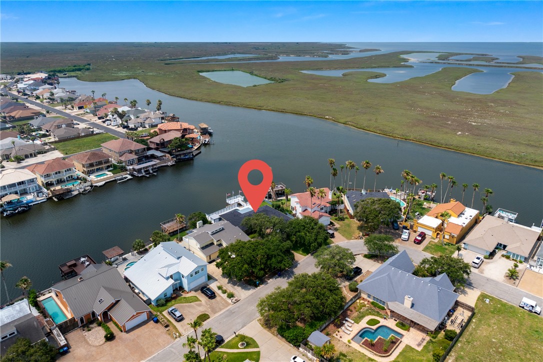 13713 Eaglesnest Bay Dr