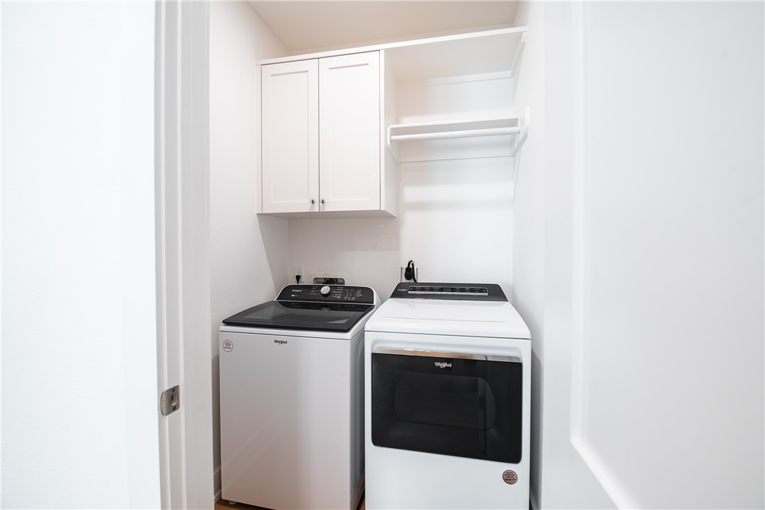 136 W Cotter Ave 4
