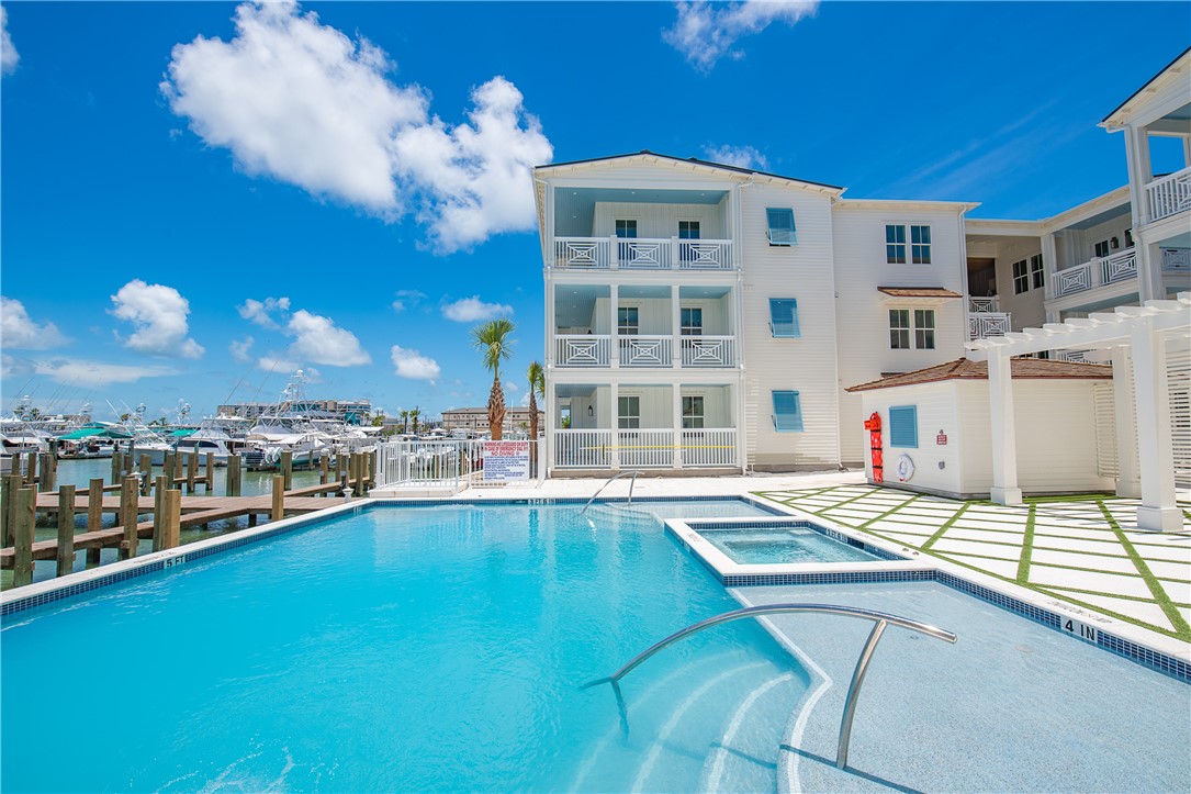 136 W Cotter Ave 6