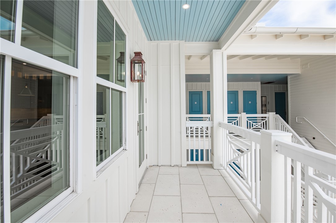 136 W Cotter Ave 11