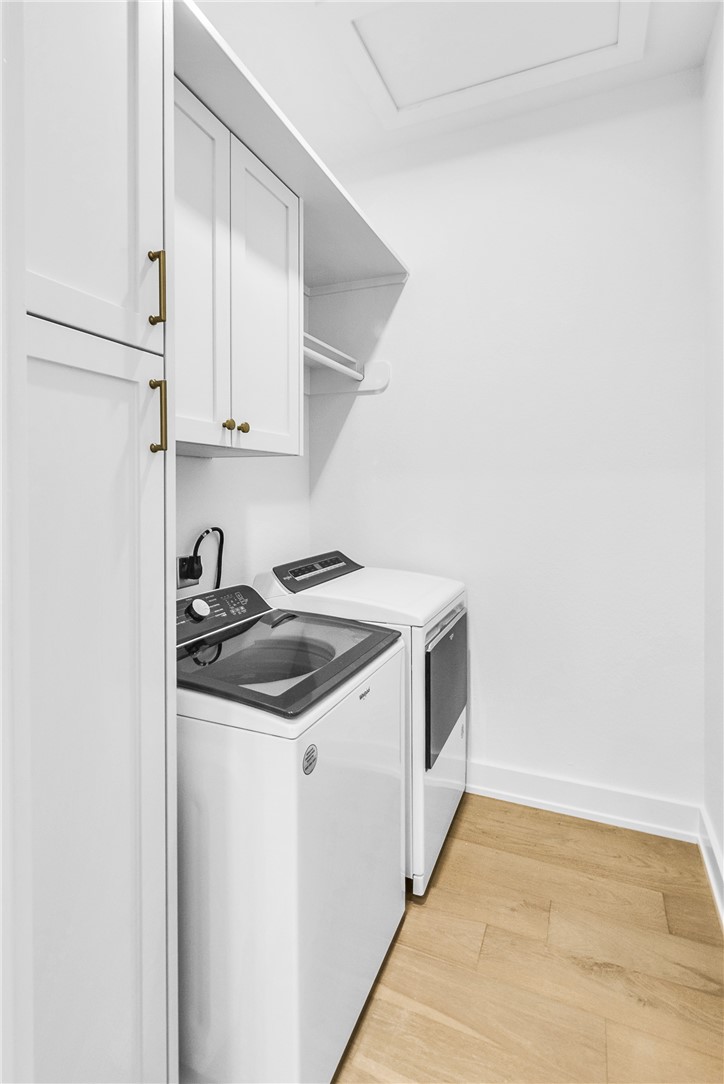 136 W Cotter Ave 13