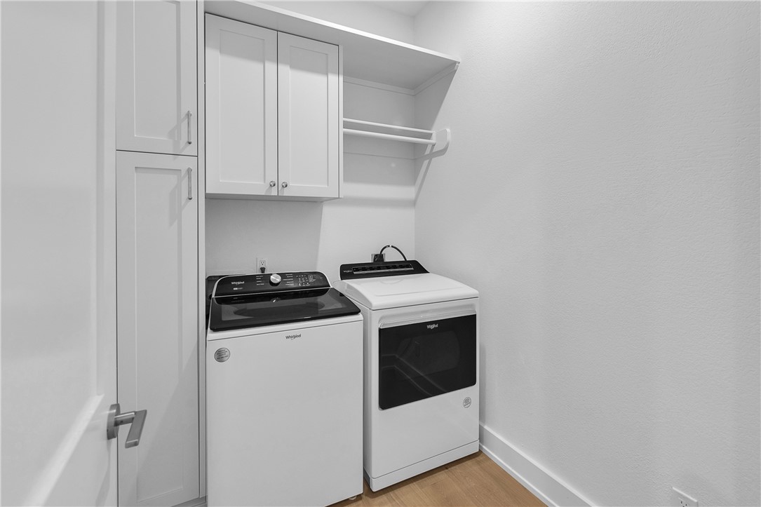 136 W Cotter Ave 14