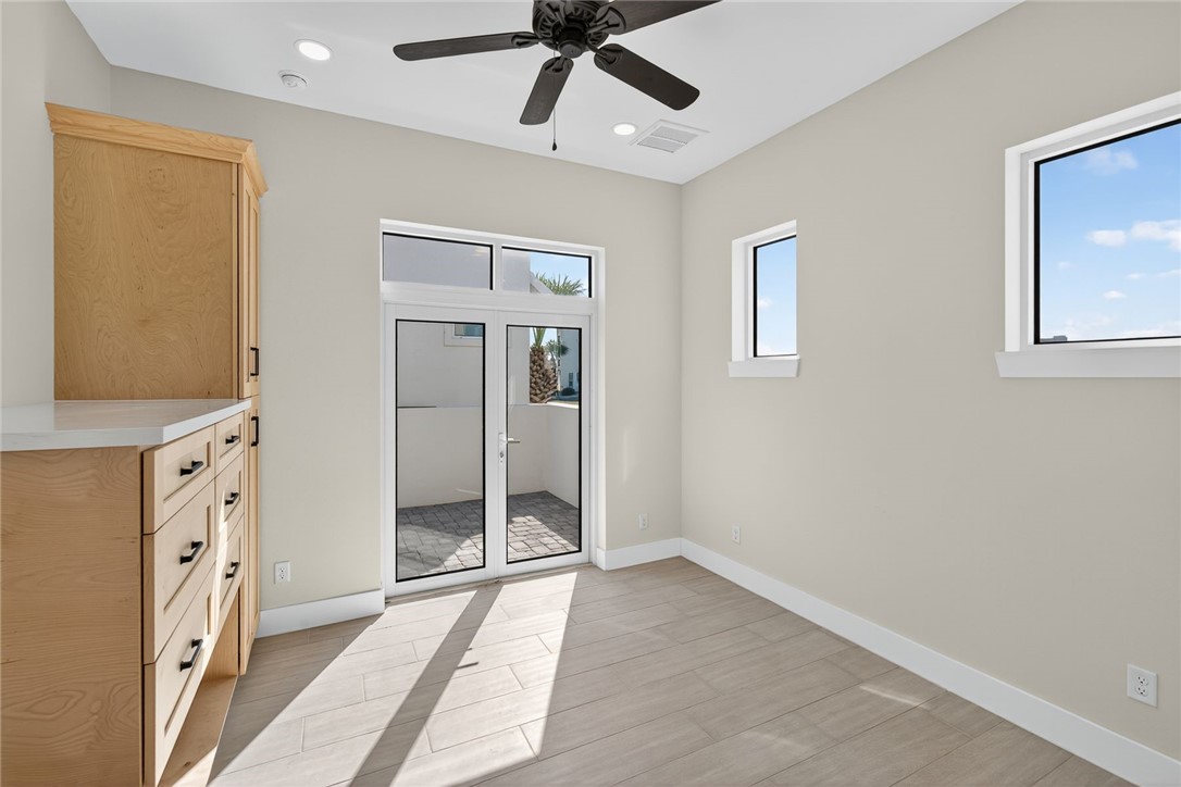 114 Porto Villageo Dr