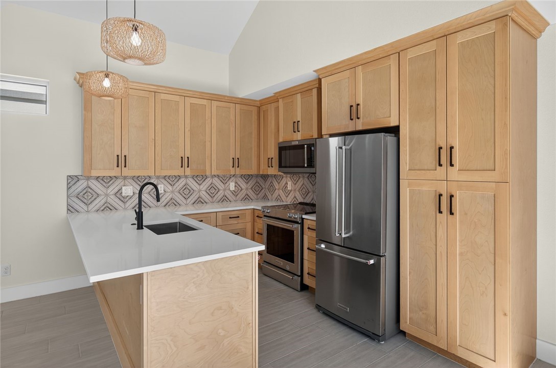 114 Porto Villageo Dr