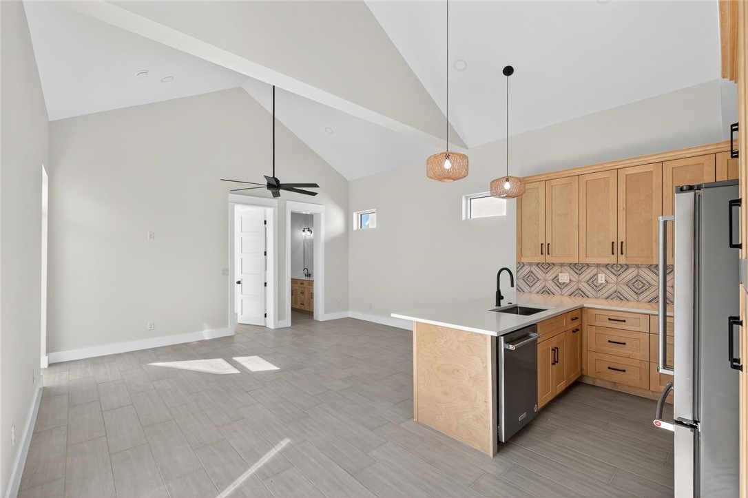 114 Porto Villageo Dr