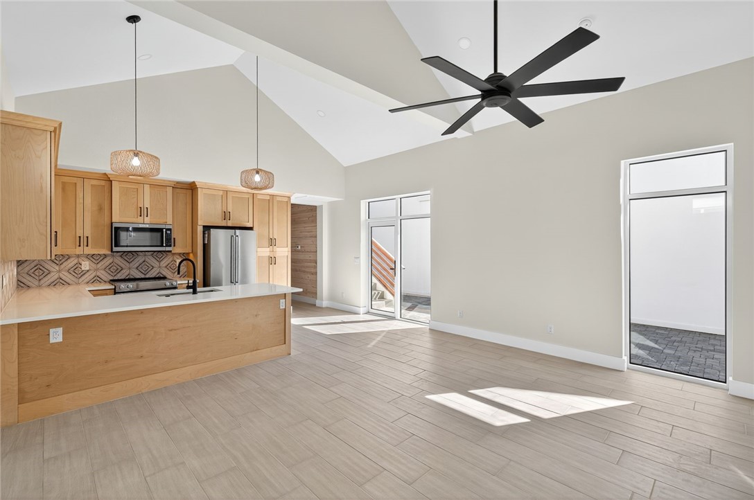 114 Porto Villageo Dr