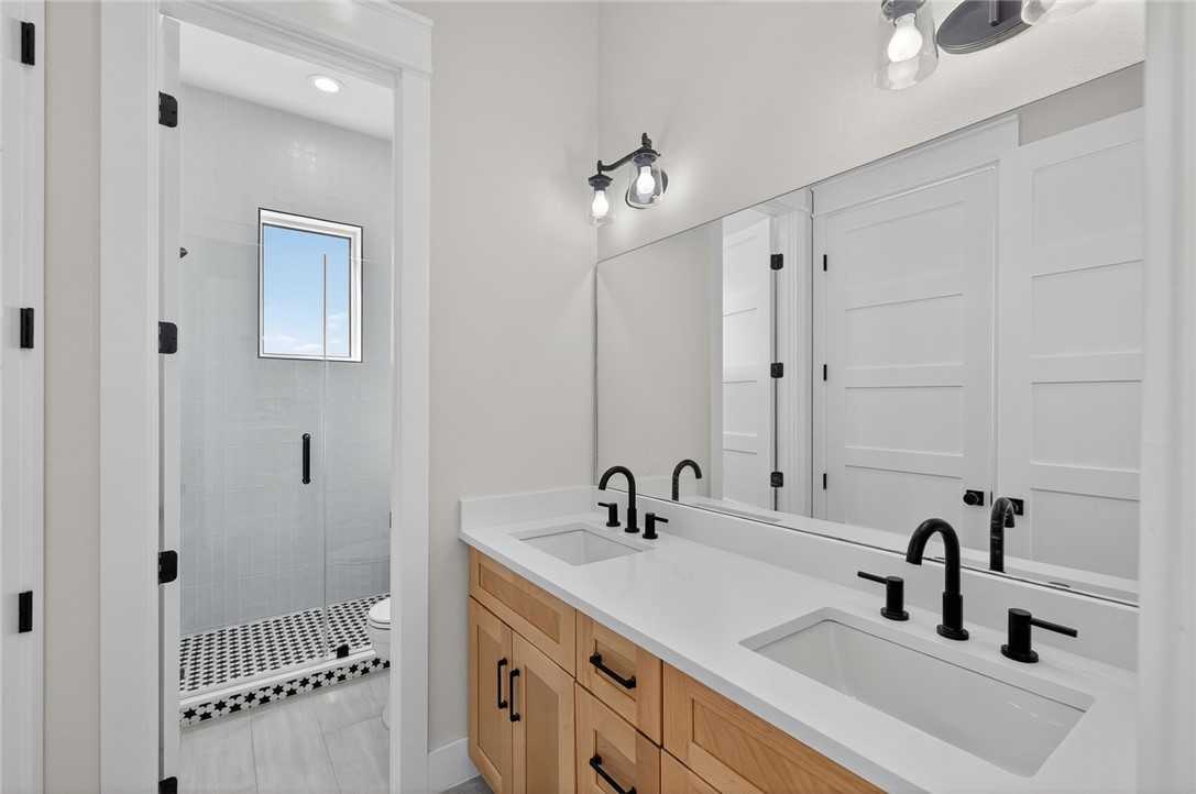 114 Porto Villageo Dr