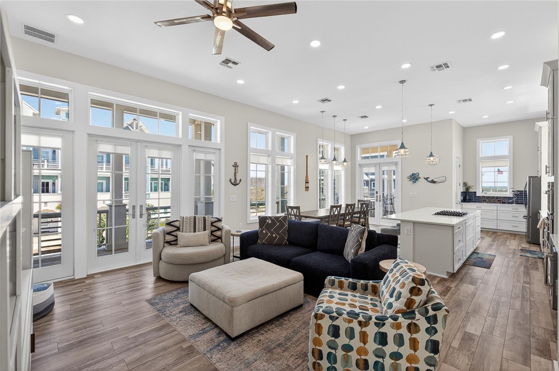 186 Sunrise Ave