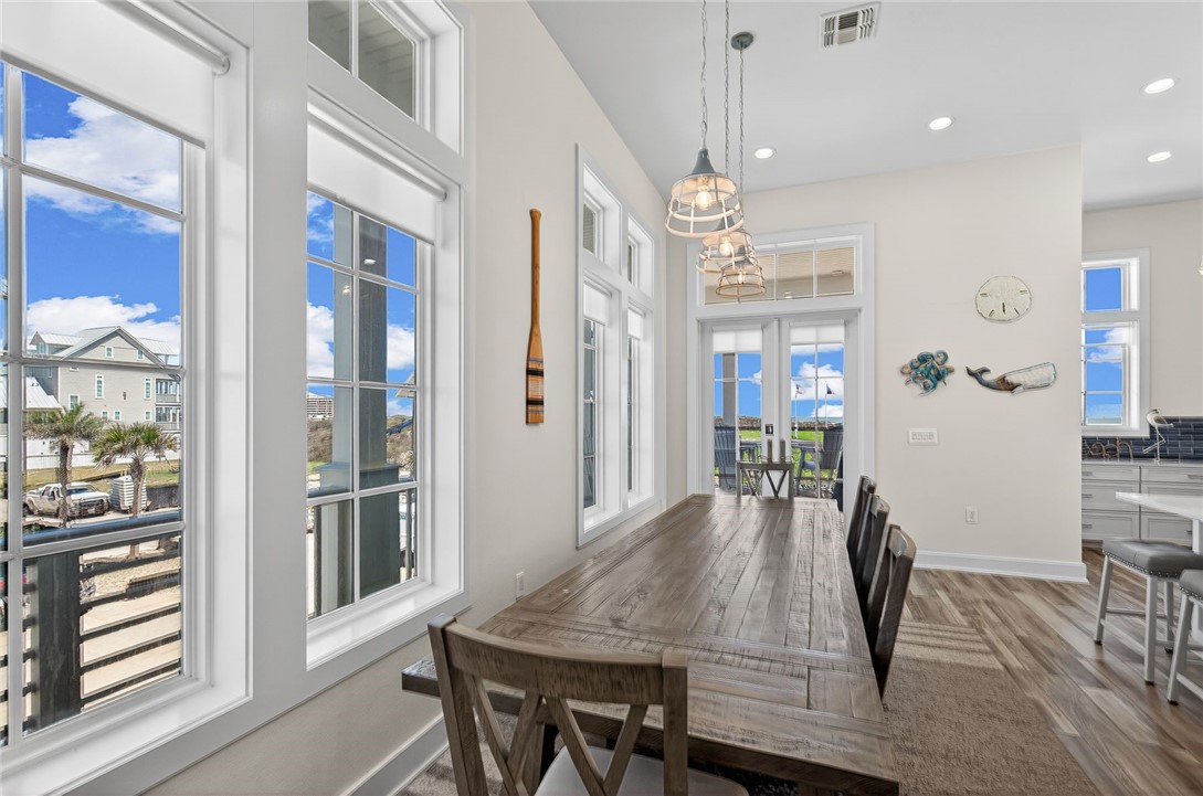 186 Sunrise Ave