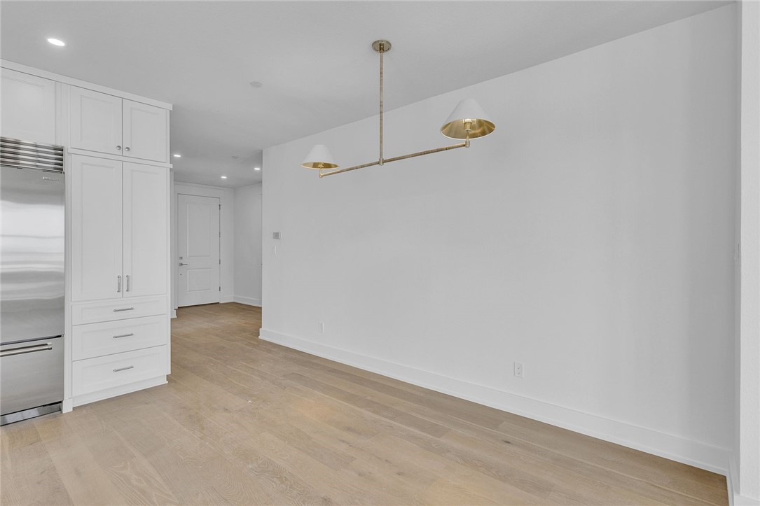 136 W Cotter Ave 24