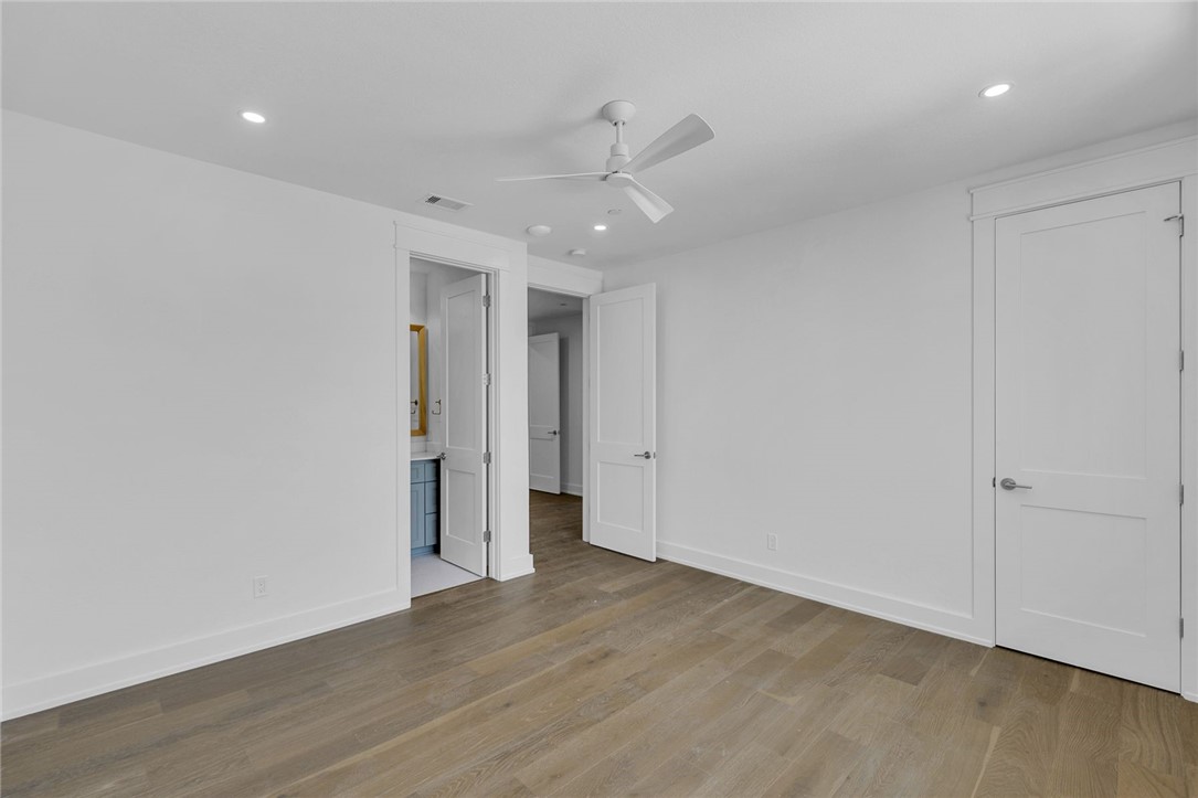 136 W Cotter Ave 24