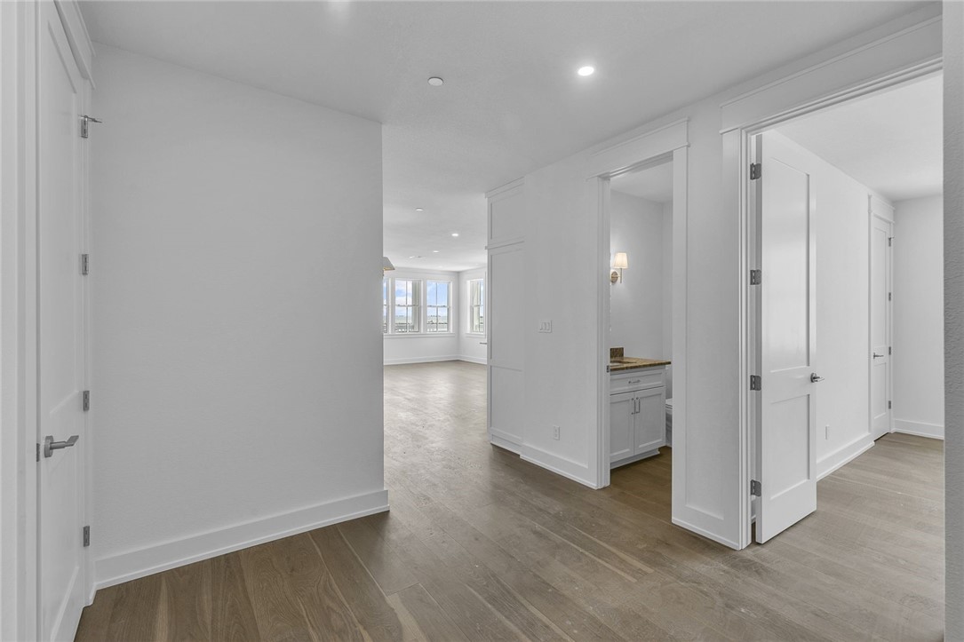 136 W Cotter Ave 24
