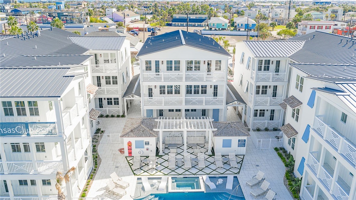 136 W Cotter Ave 17