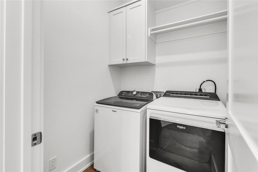 136 W Cotter Ave 23