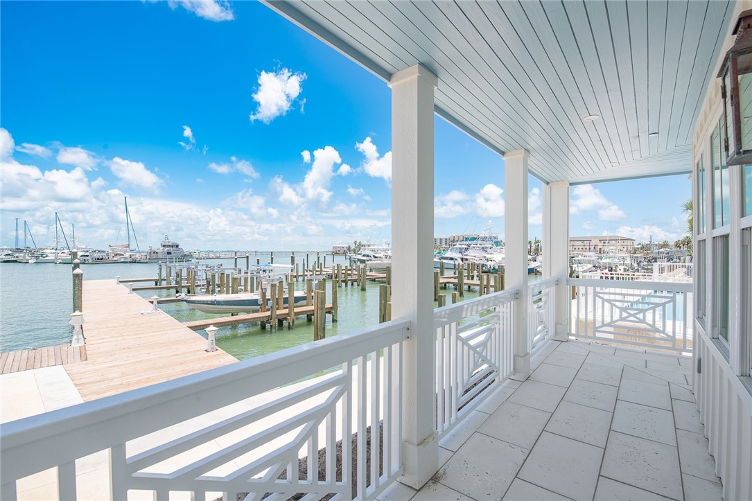 136 W Cotter Ave 20