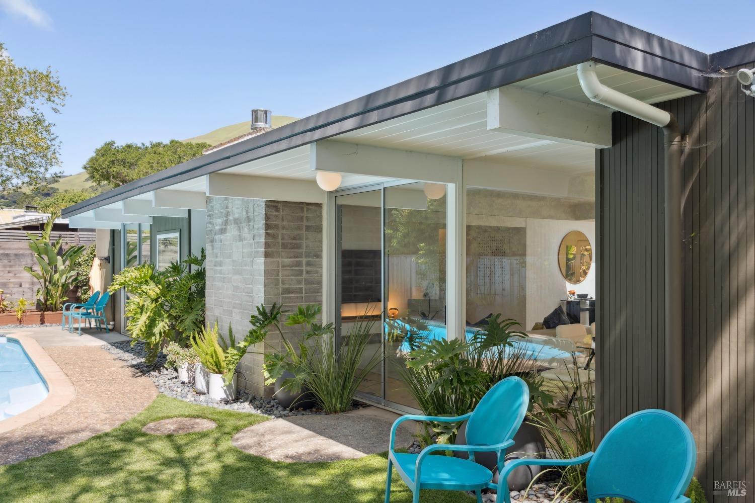 71 Mount Rainier Drive