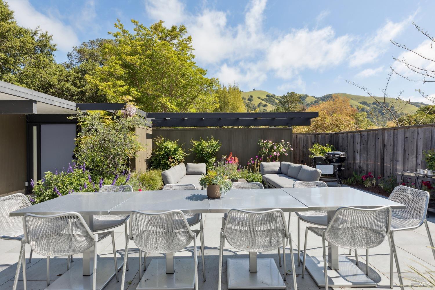 71 Mount Rainier Drive